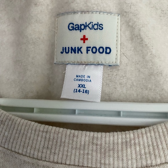 Gap Girls super power sweater - Picture 3 of 3